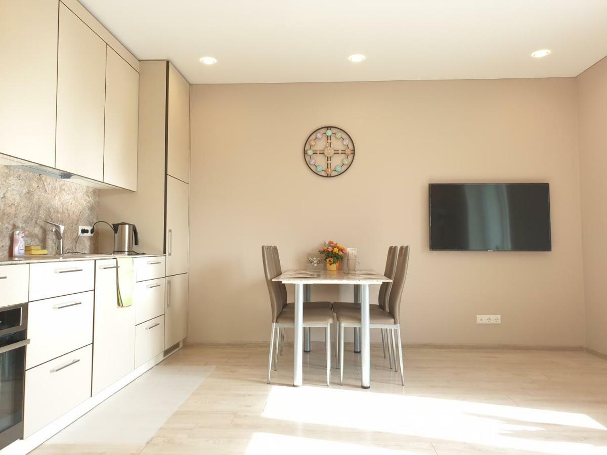 Garden Studio By The Lake With Air-Con And Infrasauna ดรูซกินินไก ภายนอก รูปภาพ